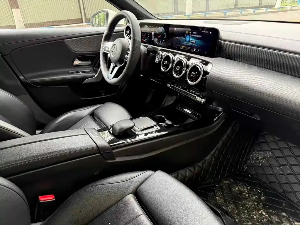 Mercedes-Benz A-Class 2021 из CN, фото 7