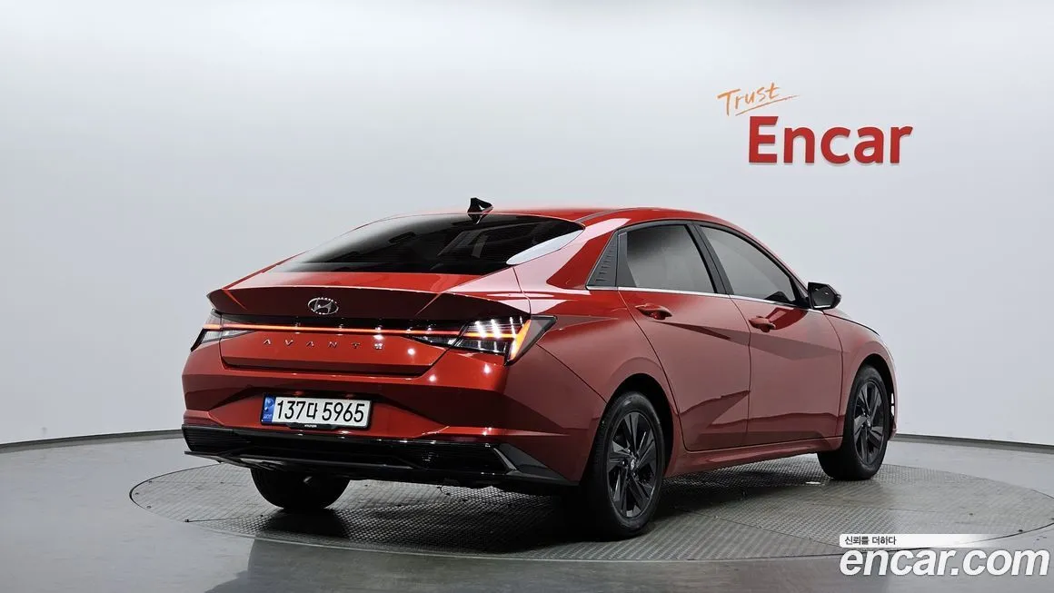 Hyundai AVANTE 2021 из KR, фото 2