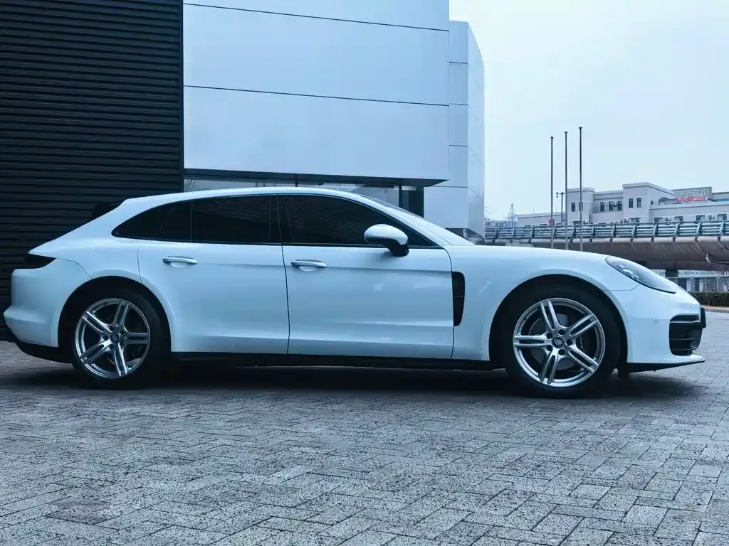 Porsche Panamera 2022 из CN, фото 7