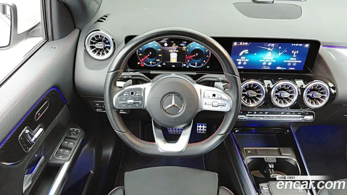Mercedes-Benz GLA-Class — фото 6