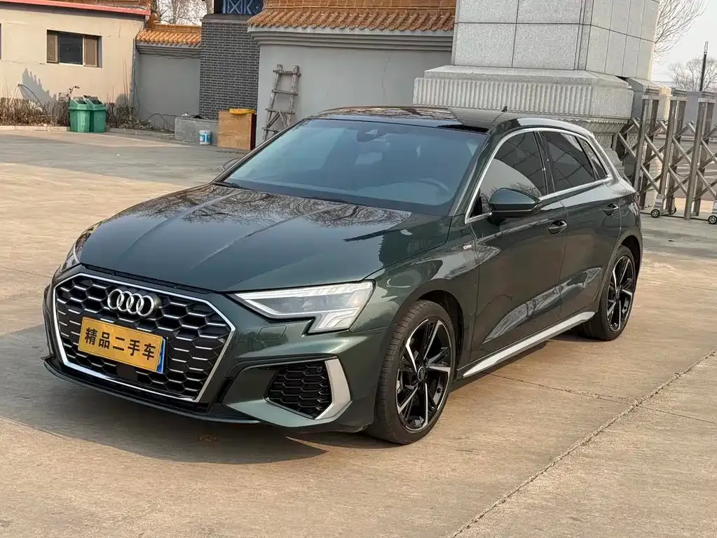 Audi A3 2022 из CN, фото 1