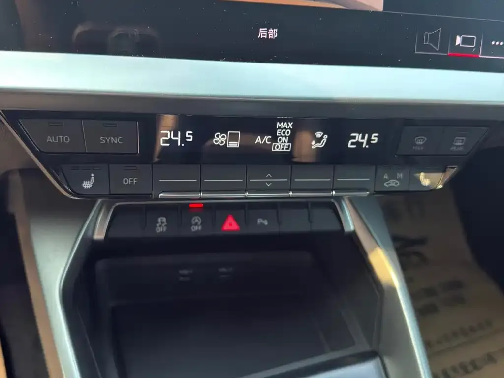 Audi A3 2022 из CN, фото 2