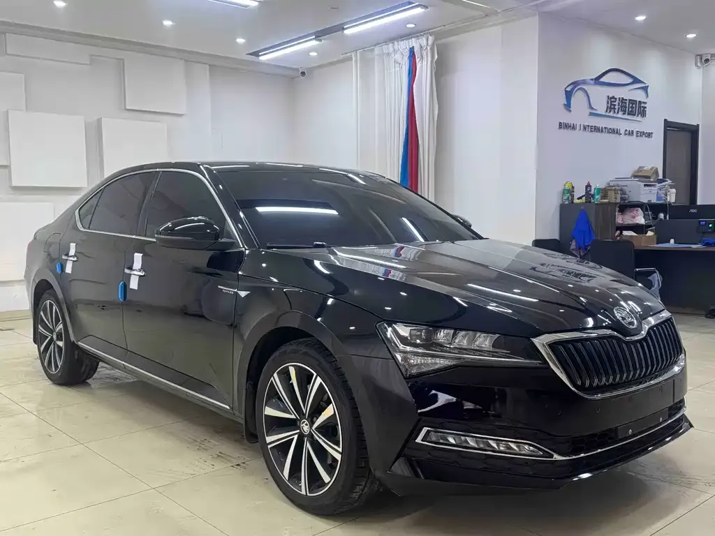 Skoda Superb 2022 из CN, фото 6