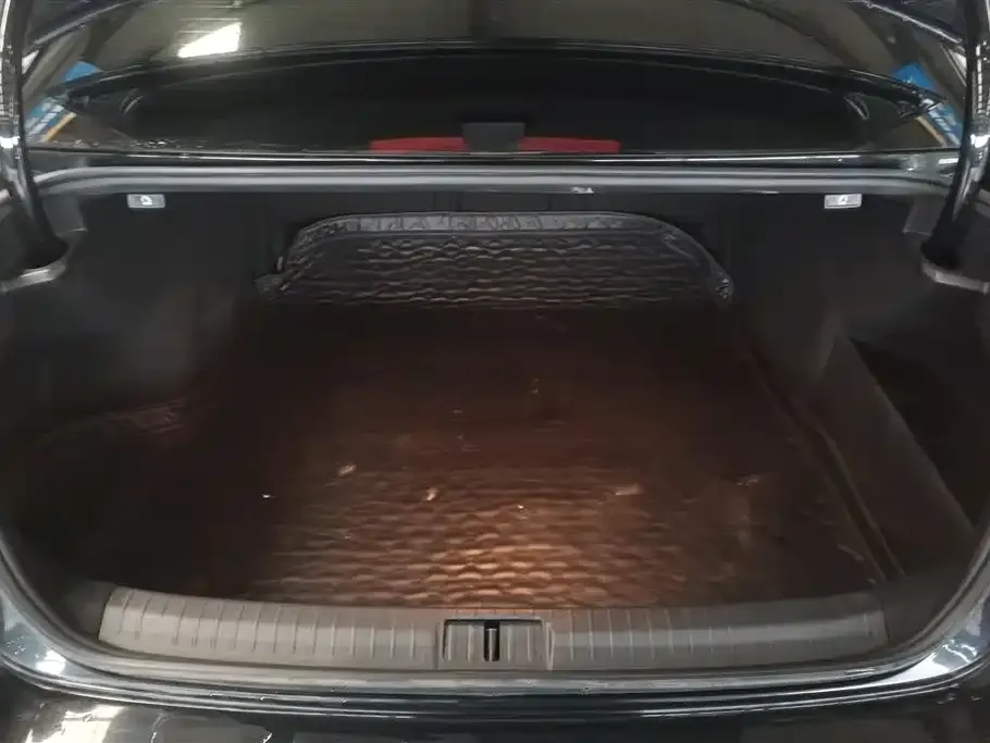 Volkswagen Magotan 2022 из CN, фото 9