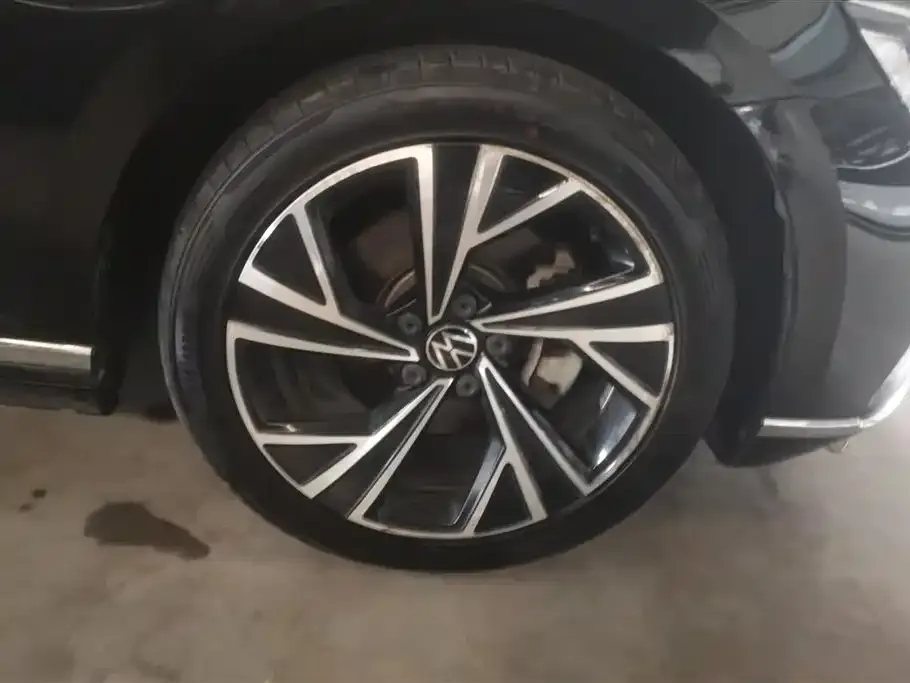 Volkswagen Magotan 2022 из CN, фото 6