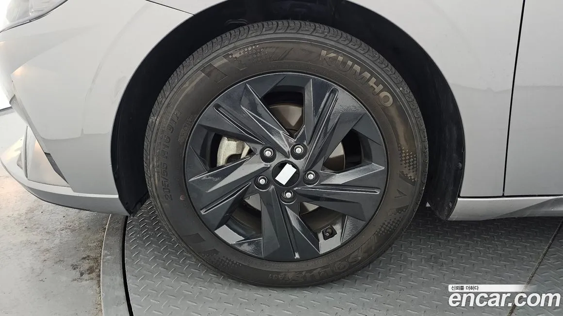 Hyundai AVANTE — фото 7