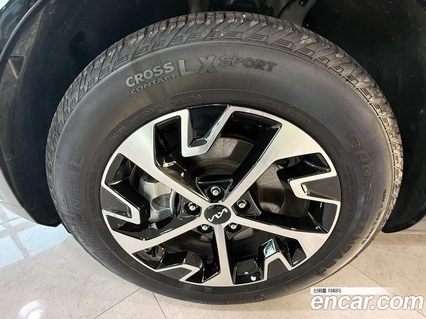 Kia Sportage — фото 8
