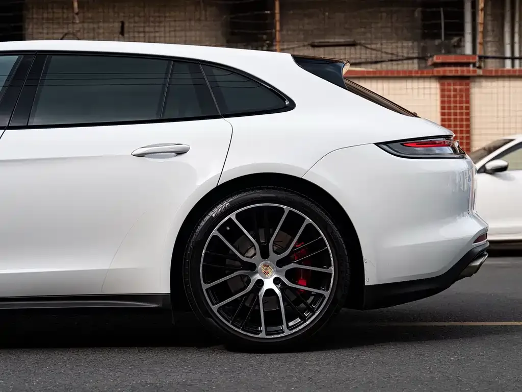 Porsche Panamera — фото 8