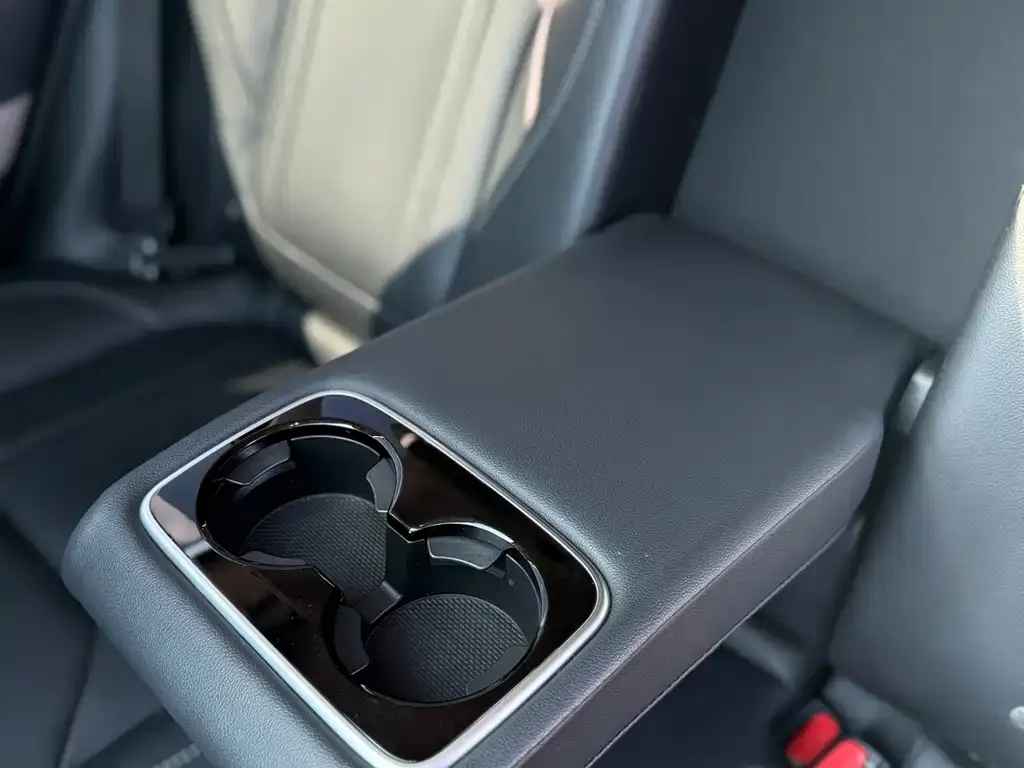 Subaru Forester 2023 из CN, фото 2