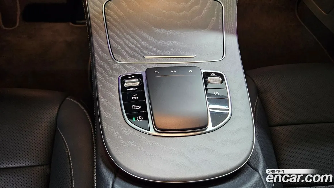Mercedes-Benz E-Class 2023 из KR, фото 8