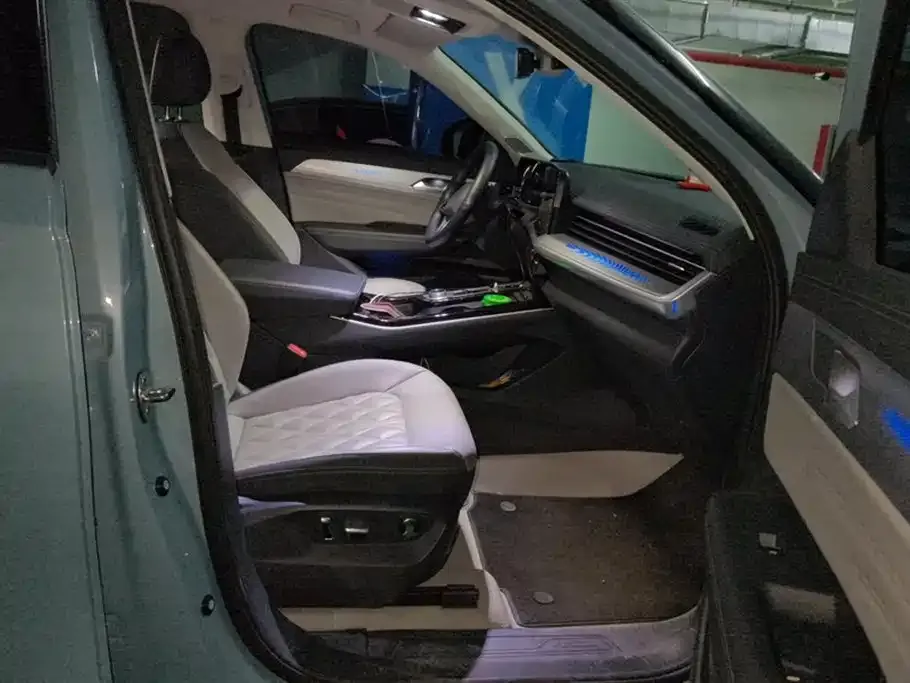 Volkswagen Tavendor 2023 из CN, фото 8