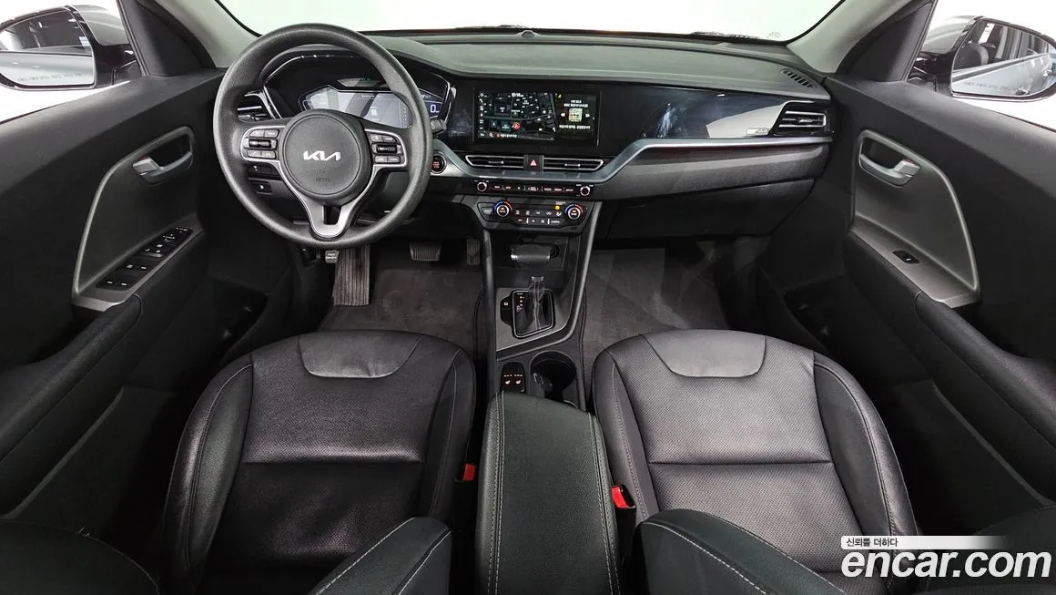 Kia Niro 2022 из KR, фото 2