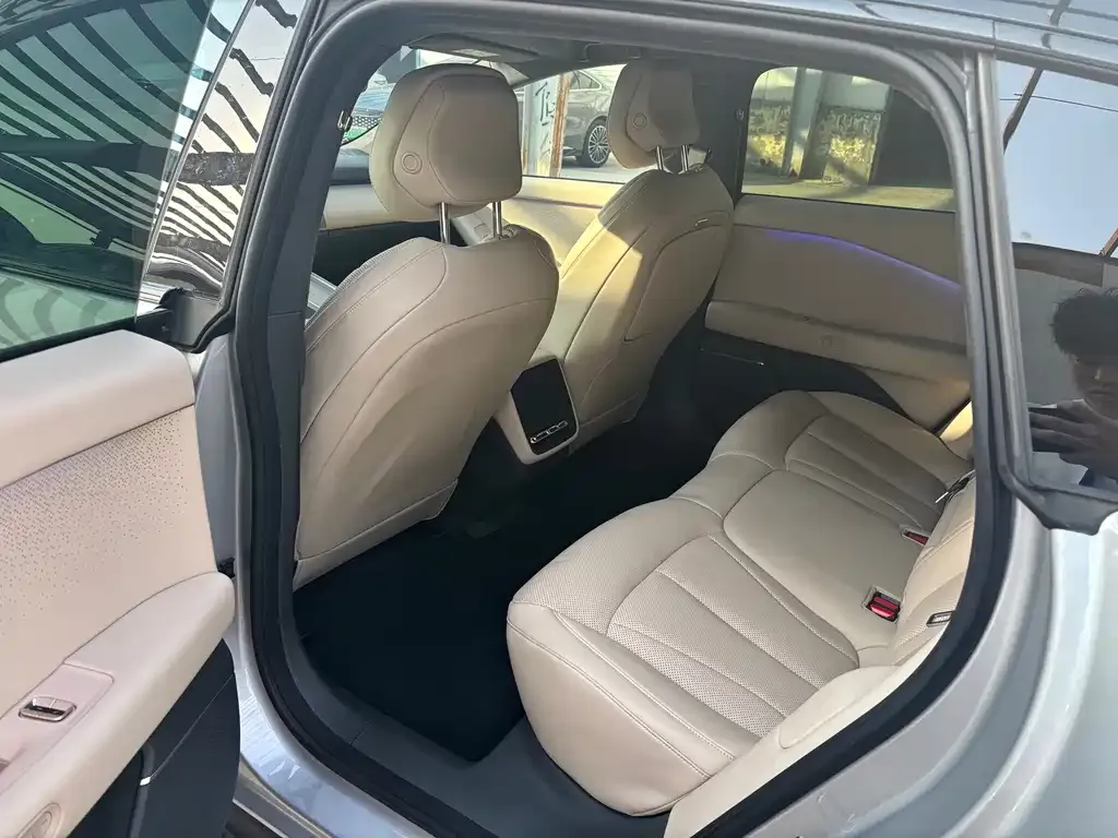 XPeng P7+ 2024 из CN, фото 9