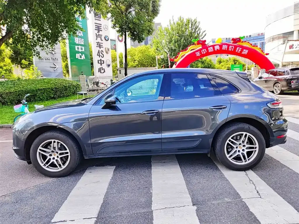 Porsche Macan — фото 8