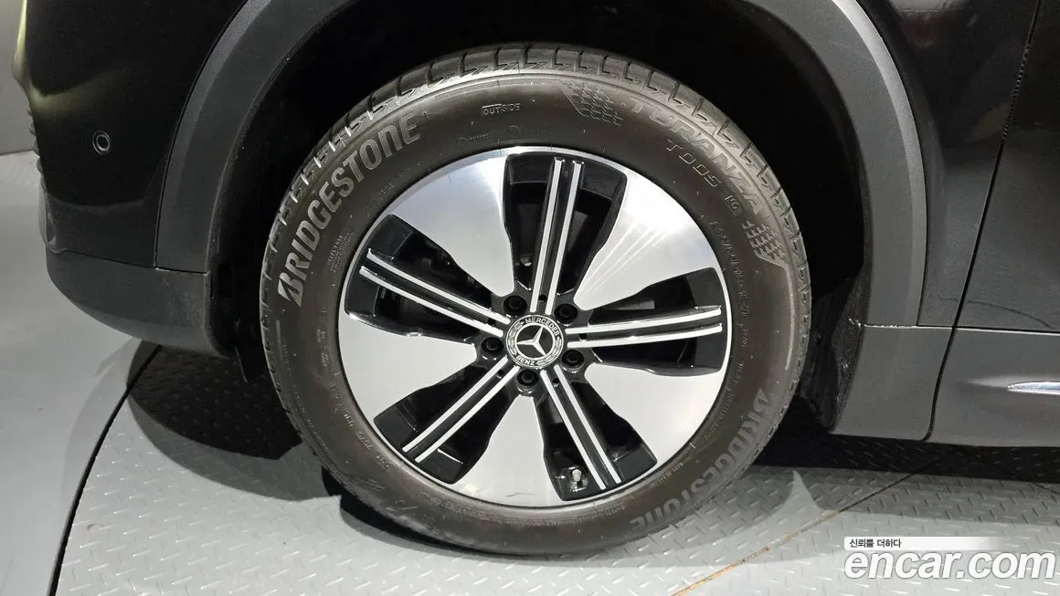 Mercedes-Benz EQB 2024 из KR, фото 6