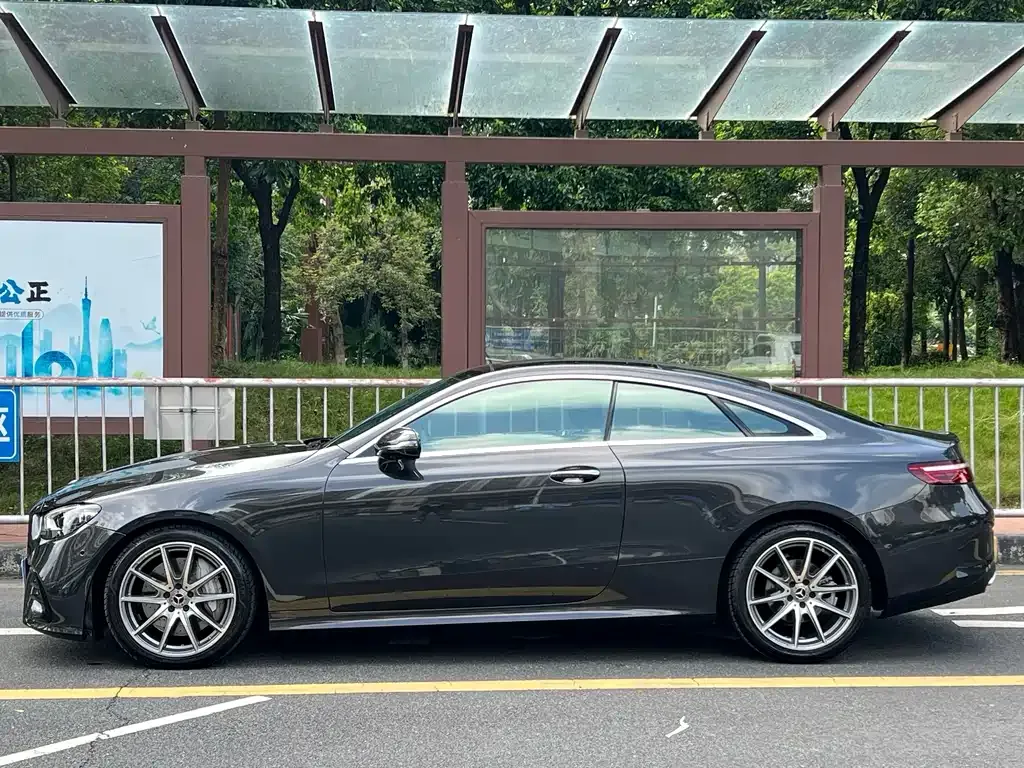 Mercedes-Benz E-Class (Import) — фото 10