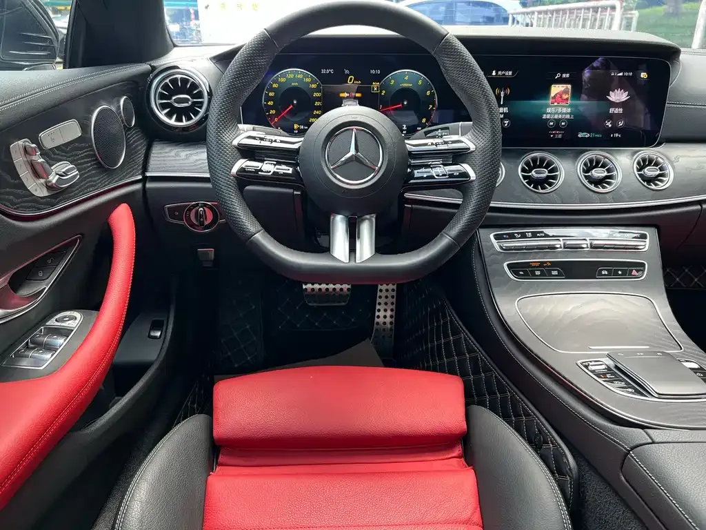 Mercedes-Benz E-Class (Import) — фото 2