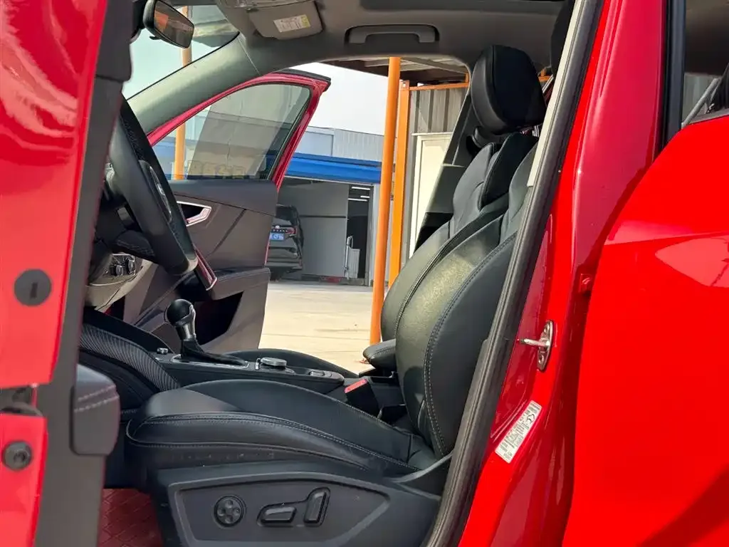Audi Q2L 2022 из CN, фото 2
