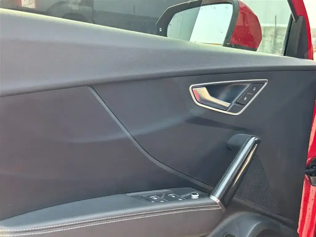 Audi Q2L 2022 из CN, фото 3