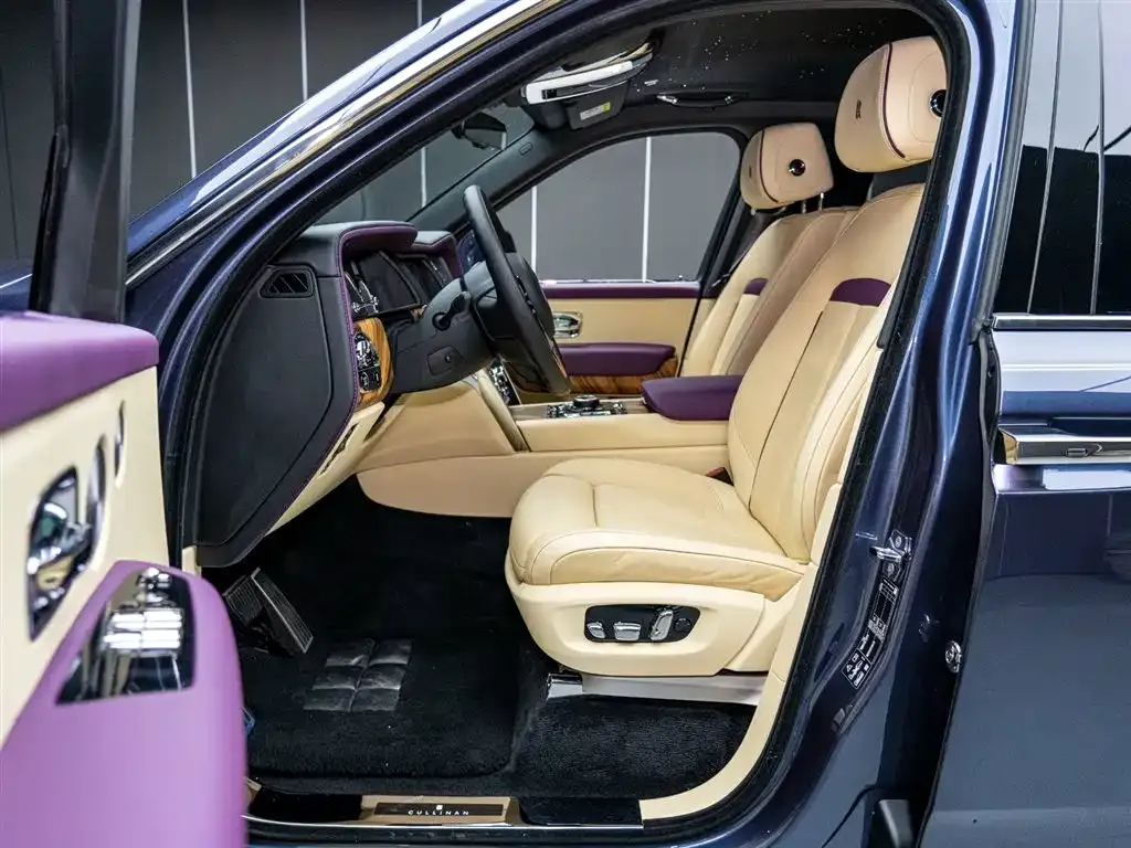 Rolls-Royce Cullinan 2022 из CN, фото 7