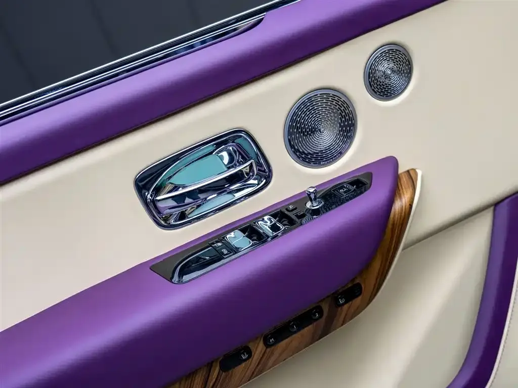 Rolls-Royce Cullinan 2022 из CN, фото 10