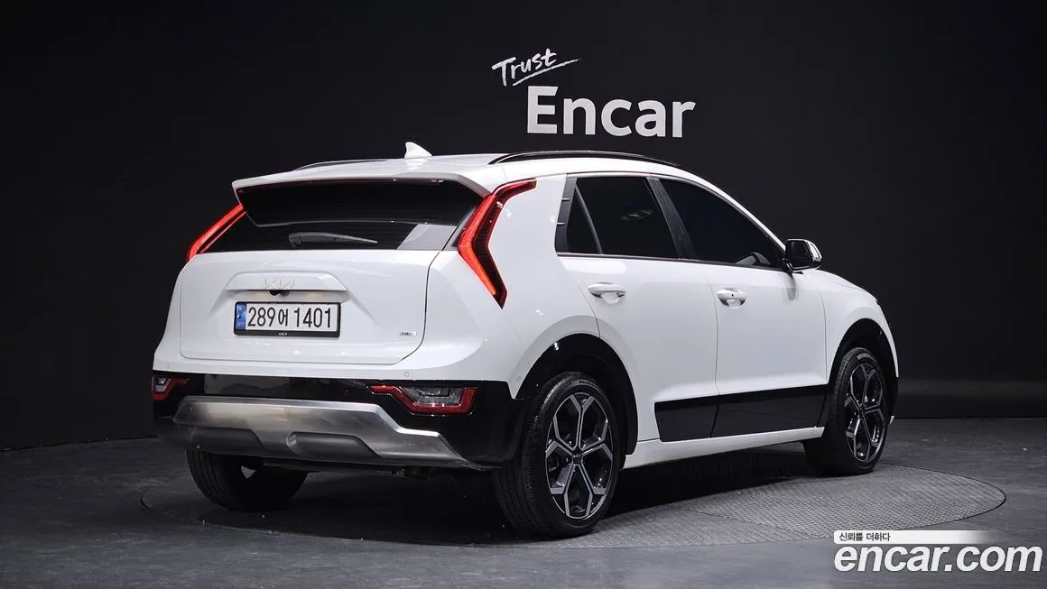 Kia Niro 2023 из KR, фото 3