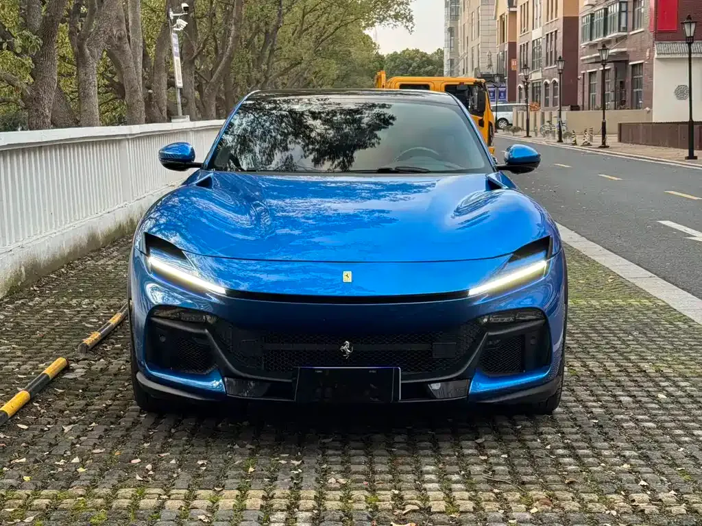 Ferrari Purosangue