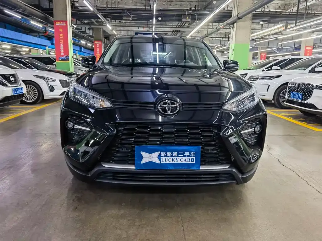 Toyota Wildlander 2022 из CN, фото 2