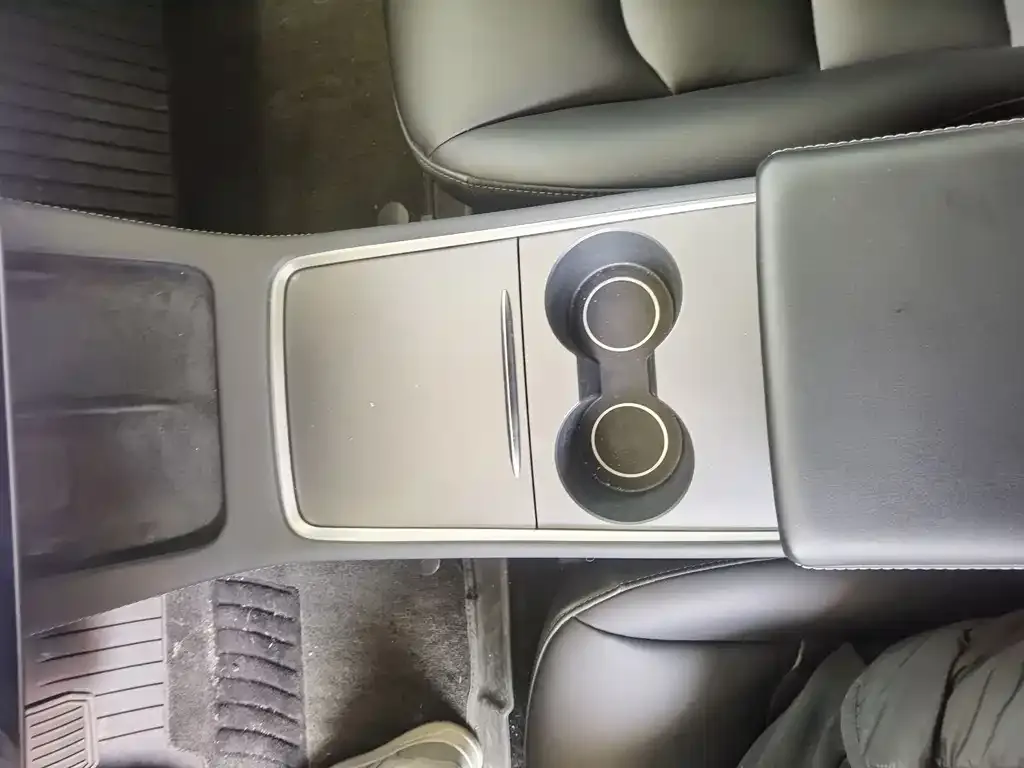 Tesla Model 3 2023 из CN, фото 3