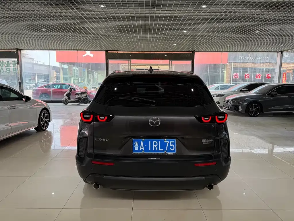 Mazda CX-50 2023 из CN, фото 10