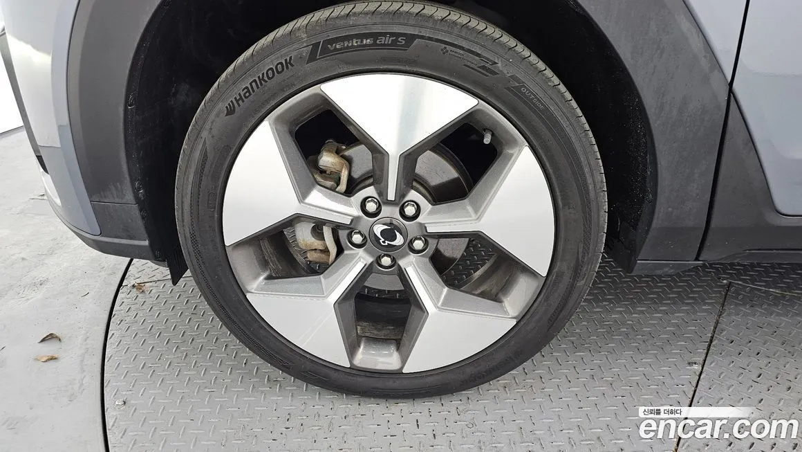 KG Mobility (Ssangyong) Torres 2024 из KR, фото 3