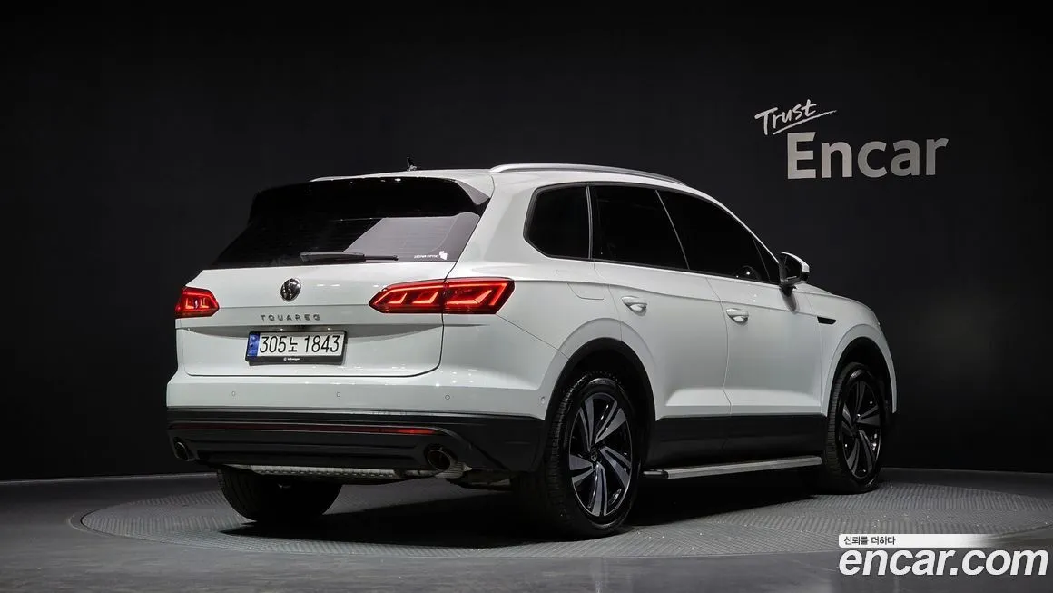 Volkswagen Touareg 2023 из KR, фото 10