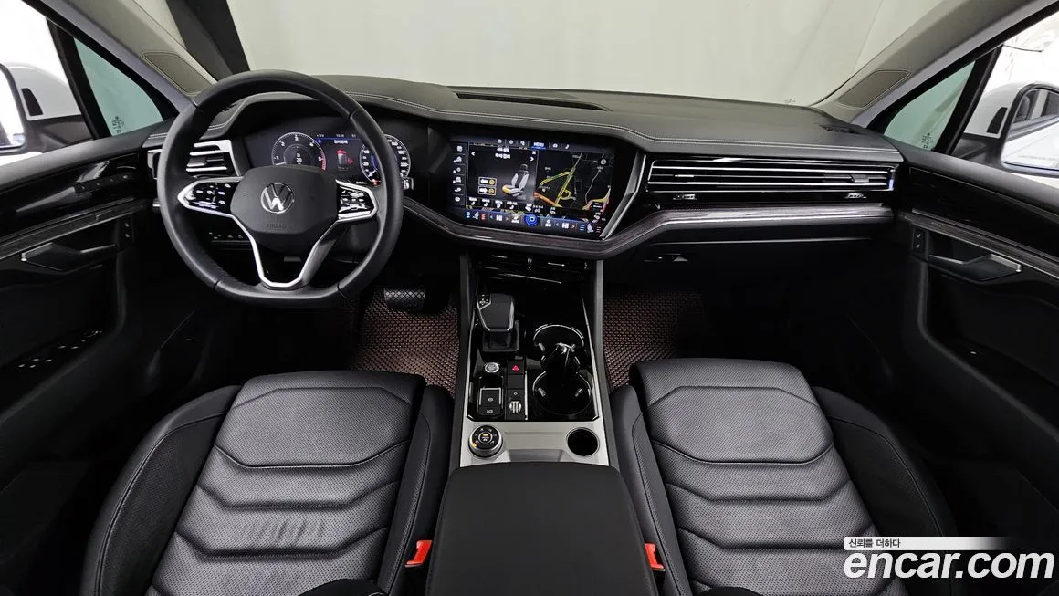 Volkswagen Touareg 2023 из KR, фото 3
