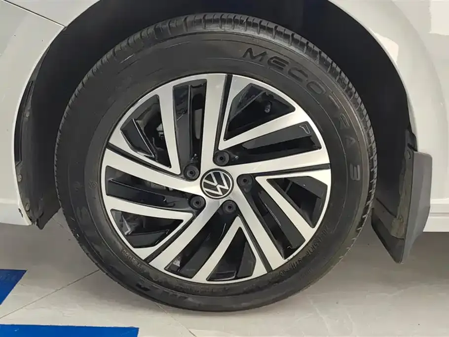 Volkswagen Lavida 2023 из CN, фото 4