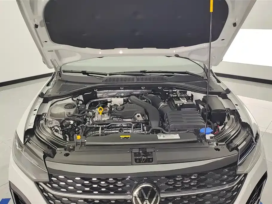 Volkswagen Lavida 2023 из CN, фото 7