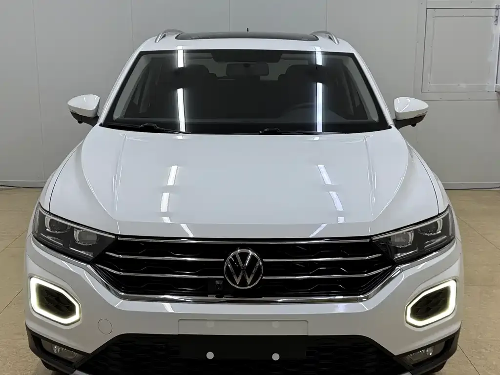 Volkswagen T-Roc — фото 4