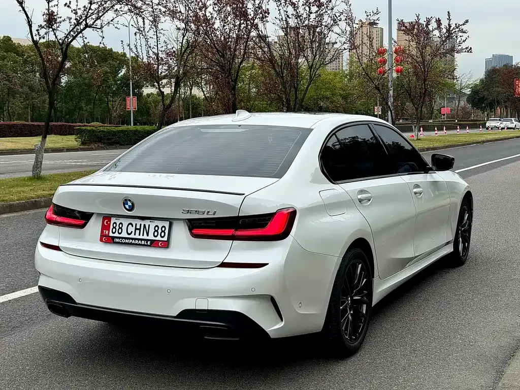 BMW 3 Series — фото 9