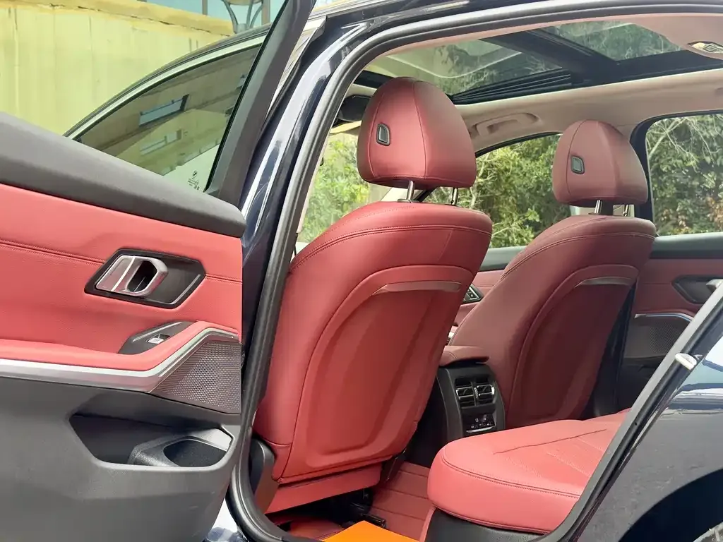 BMW 3 Series 2025 из CN, фото 3