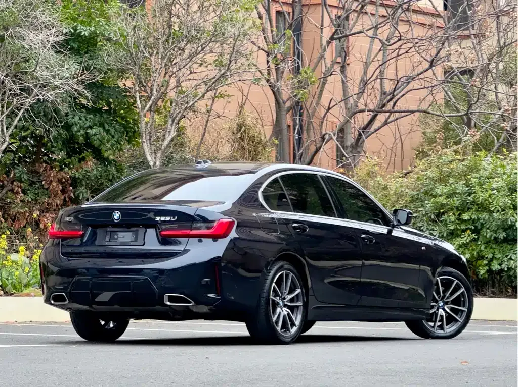 BMW 3 Series 2025 из CN, фото 9