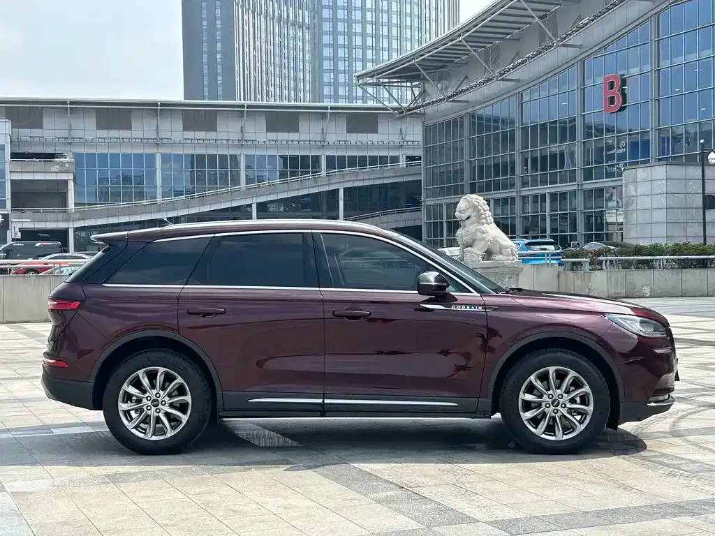 Lincoln Corsair 2021 из CN, фото 3