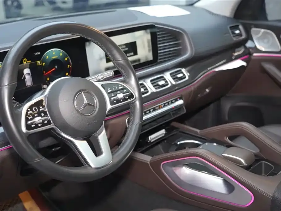 Mercedes-Benz GLE — фото 9