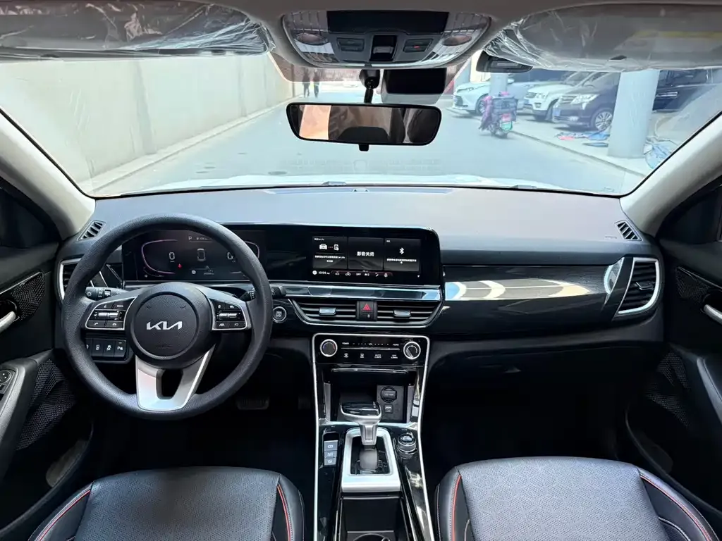 Kia Seltos 2023 из CN, фото 10