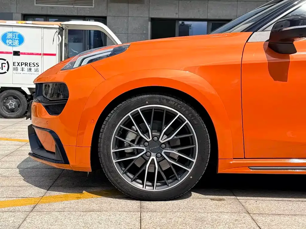 Lynk & Co 02 Hatchback 2022 из CN, фото 4
