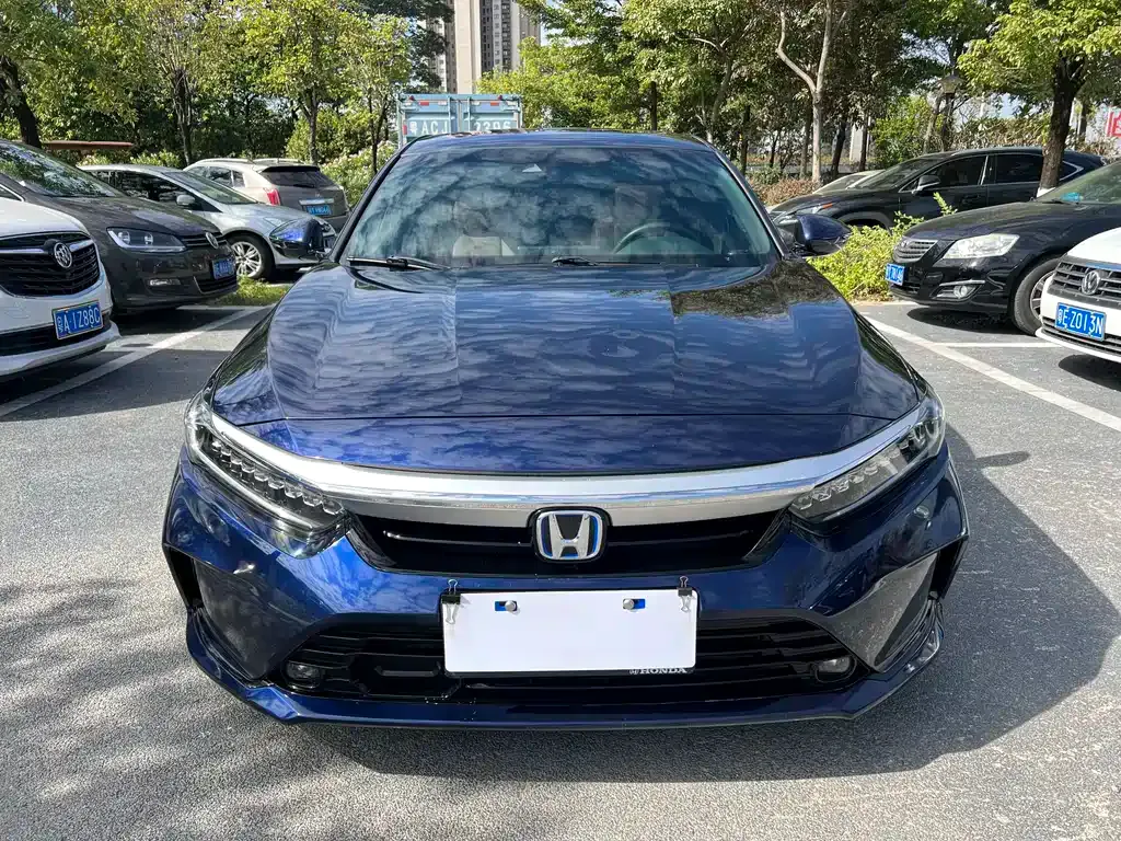Honda Inspire — фото 1