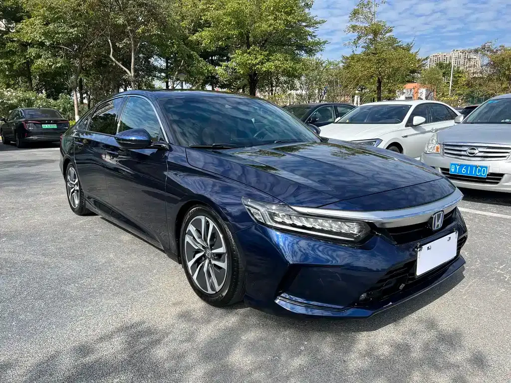 Honda Inspire — фото 10