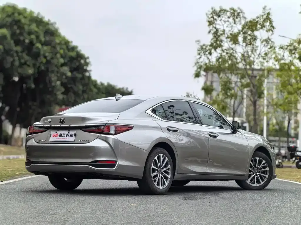 Lexus ES 2024 из CN, фото 10