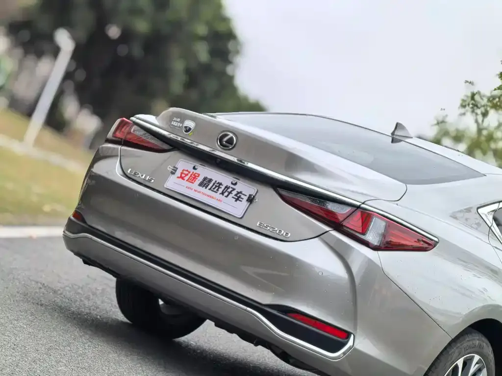 Lexus ES 2024 из CN, фото 3