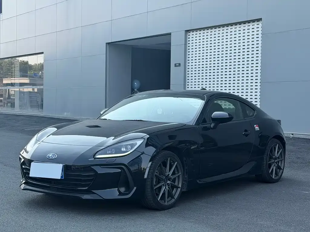 Subaru BRZ — фото 1