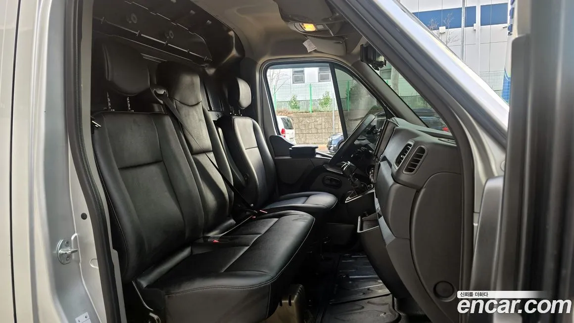 Renault Korea (Samsung) Master 2021 из KR, фото 4