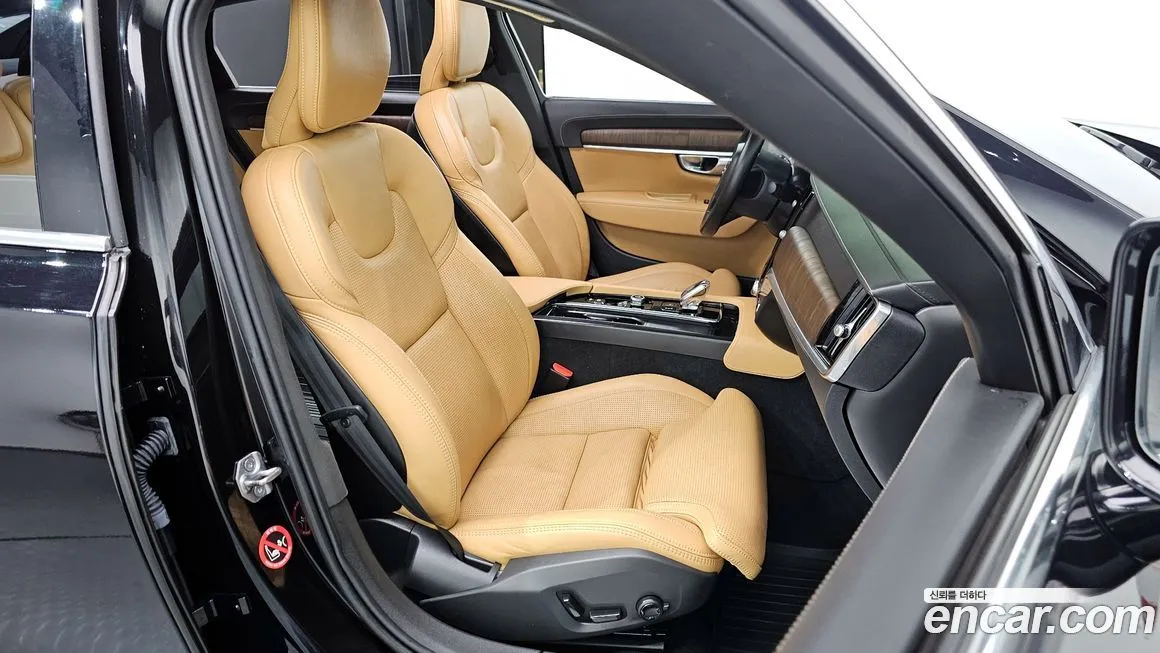 Volvo S90 2021 из KR, фото 9